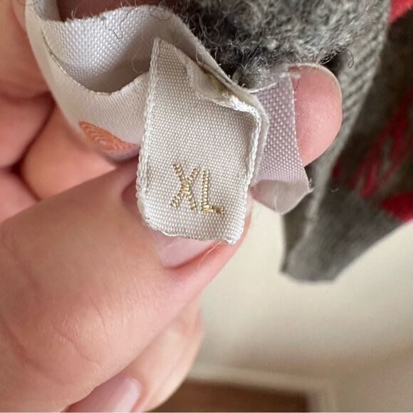 Pringle of Scotland Vintage Men's Grey and Red Wool Crewneck Sweater Size XL - Picture 9 of 10